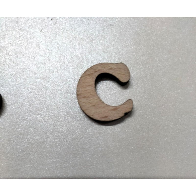 Lettere Maiuscole In Legno