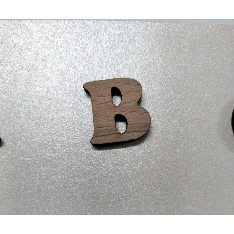 Lettere Maiuscole In Legno