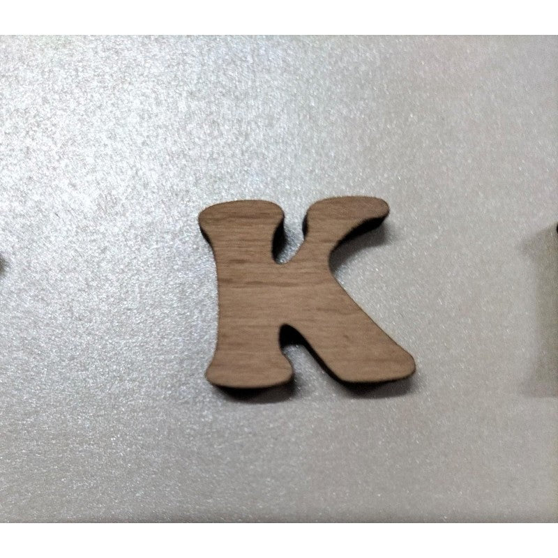 Lettere Maiuscole In Legno