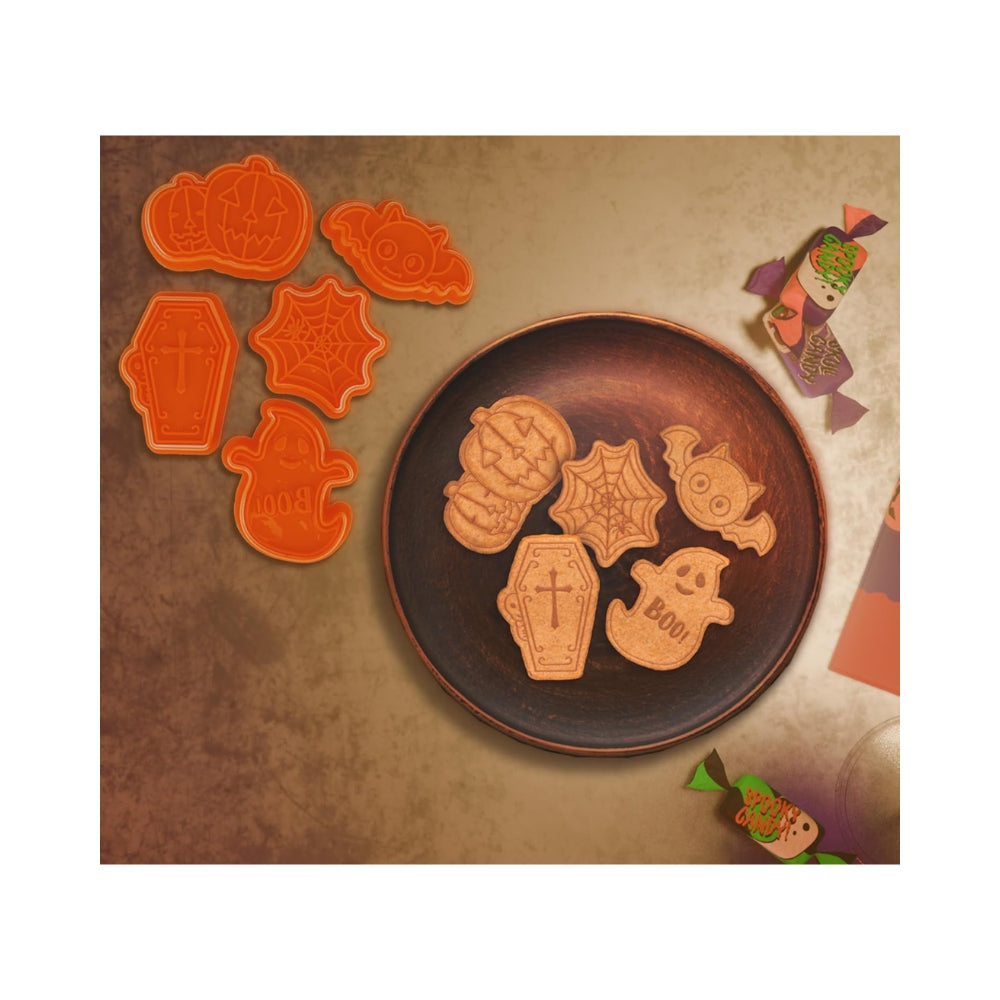 Legami – Formine Tagliabiscotti Halloween | Set da 5 Cookie Cutters con Timbro, Adatte ai Bambini e Lavabili in Lavastoviglie