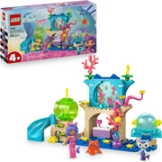LEGO Gabby's Dollhouse Avventura nell’Acquario di Gabby Sirena - Giocattolo con Mini Bambolina di Gabby, Figura di Siregatta, e Accessori - Regalo per Bambine da 4 Anni in su e Fan del Film - 11204