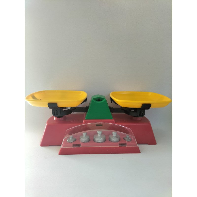 Bilancia A 2 Piatti Con 5 Pesi In Metallo - Cwr