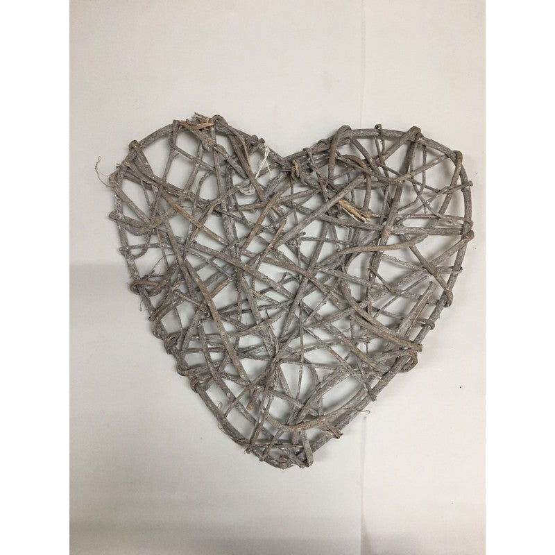 Cuore In Legno A Ragnatela 34cm