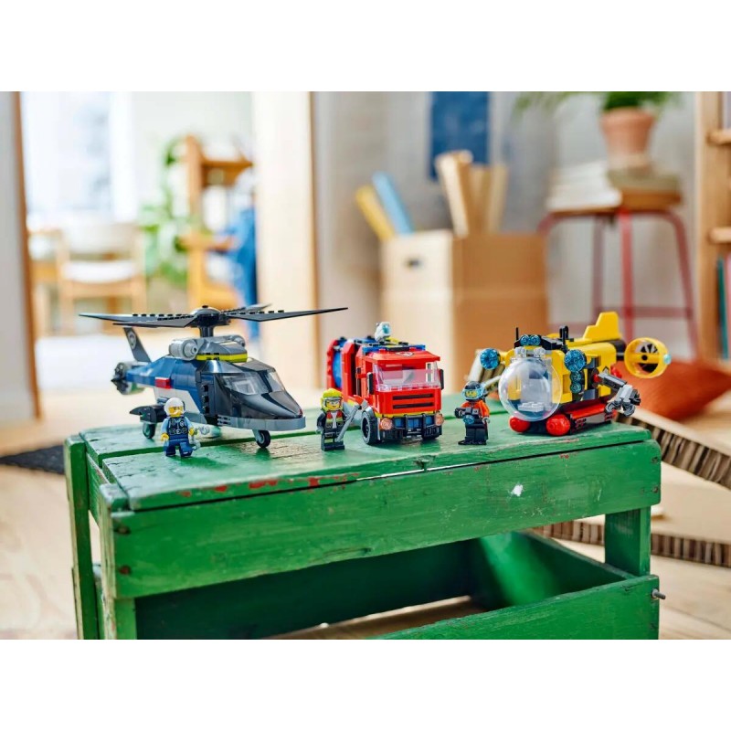 Lego City - Elicottero, Autopompa E Sottomarino 60462