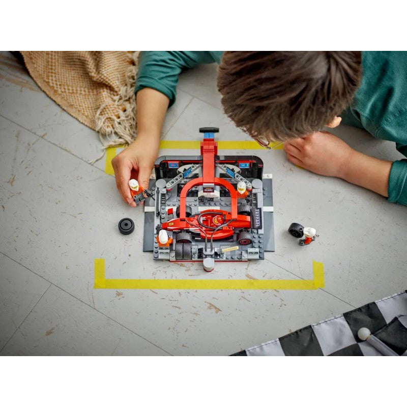 Lego City: Pit Stop E Meccanici Con Monoposto Ferrari F1 60443
