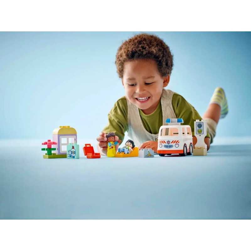Lego Duplo: Ambulanza E Autista 10447