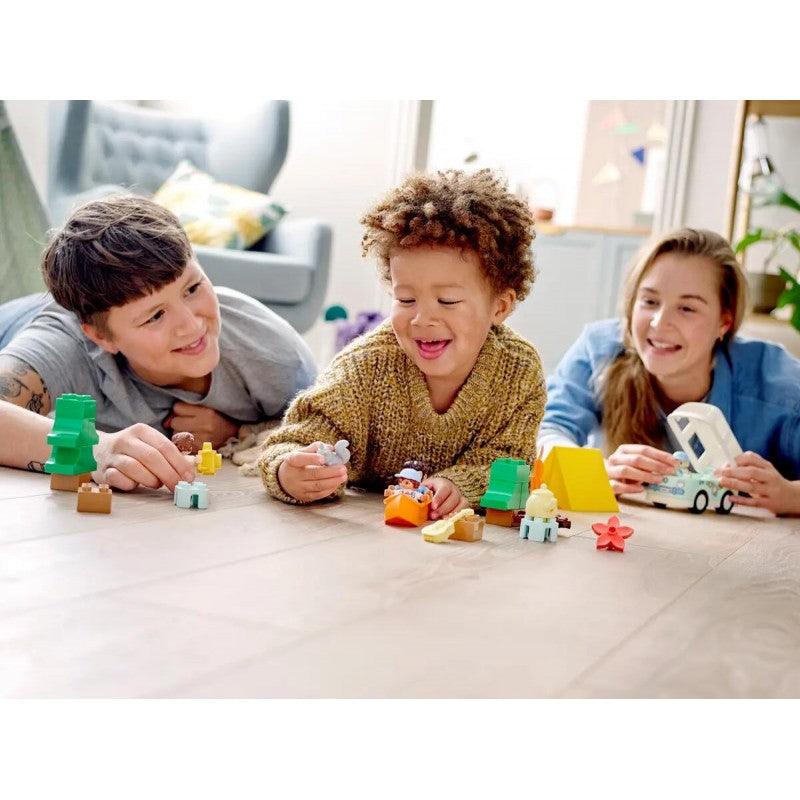 Lego Duplo - Avventura In Famiglia Sul Camper Van 10946