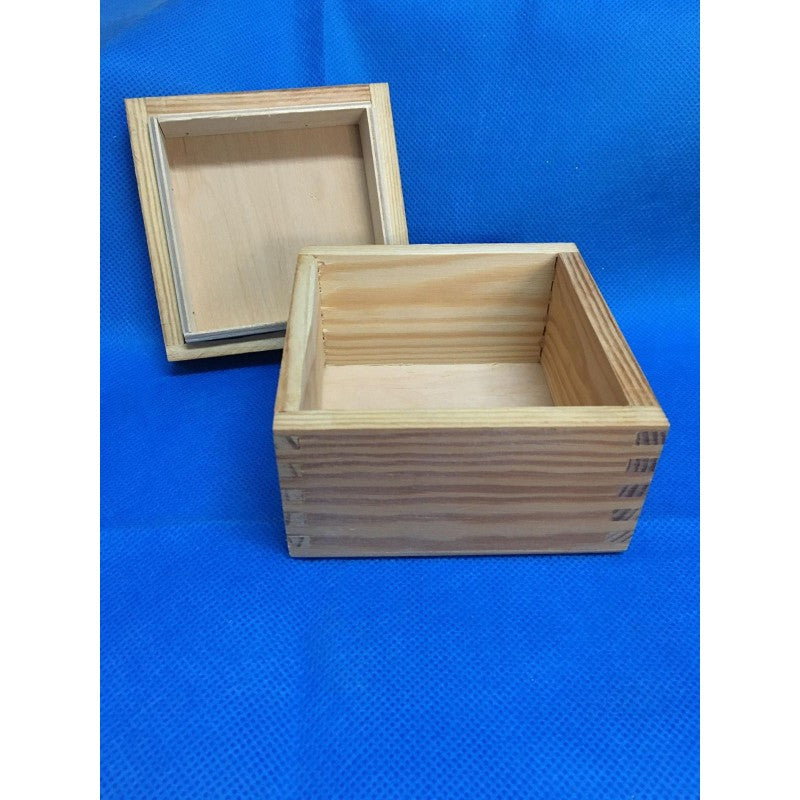 Scatola In Legno Con Coperchio A Incastro 10x10x6.5 Cm