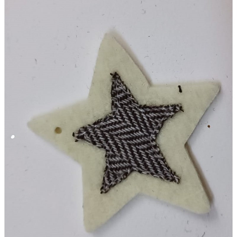 Stella Scozzese In Feltro Con Foro